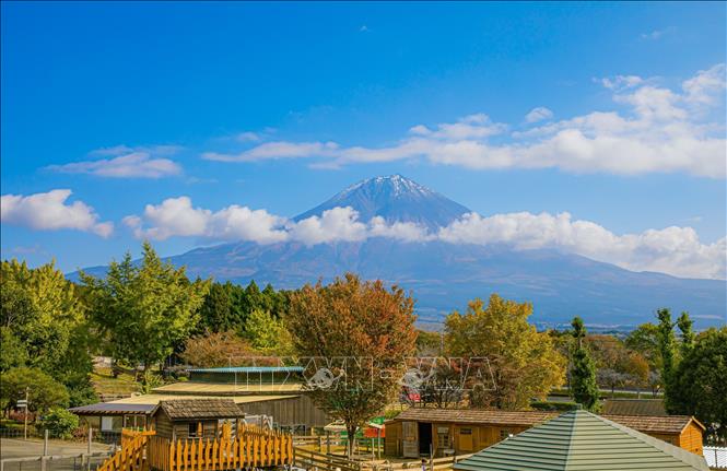 Núi Phú Sĩ nhìn từ phía Nam. Ảnh: Xuân Giao – PV TTXVN tại Nhật Bản