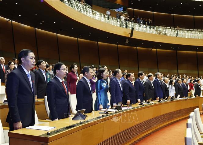 Các đại biểu Quốc hội tại lễ Tuyên thệ nhậm chức Chánh án Toà án nhân dân tối cao nhiệm kỳ 2021 – 2026. Ảnh: TTXVN