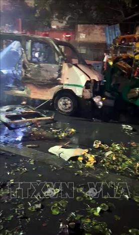 Hiện trường vụ nổ gần Pháo đài Đỏ ở thủ đô New Delhi, Ấn Độ, ngày 10/11/2025. Ảnh: ANI/TTXVN