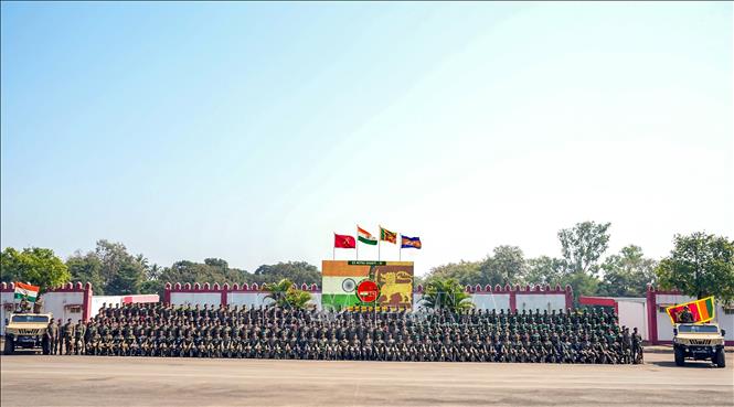 Binh sĩ tham gia cuộc tập trận Mitra Shakti-2025 tại Belagavi, Ấn Độ, ngày 10/11/2025. Ảnh: ANI/TTXVN