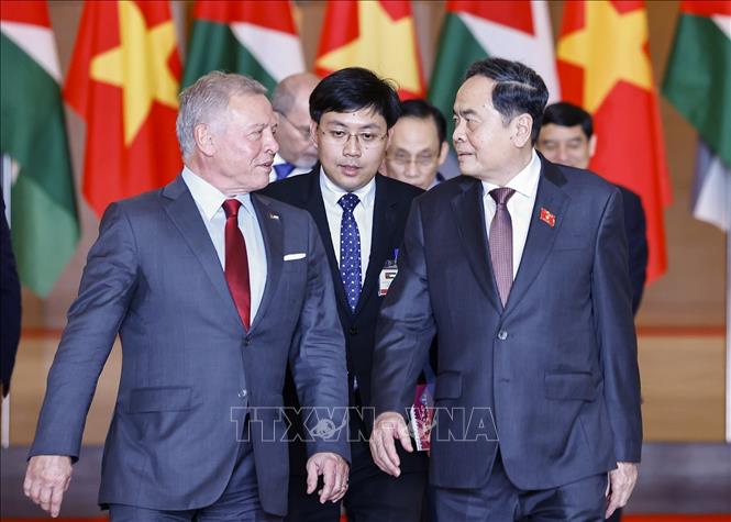 Chủ tịch Quốc hội Trần Thanh Mẫn hội kiến Quốc vương Jordan Abdullah II Ibn Al Hussein. Ảnh: Doãn Tấn – TTXVN