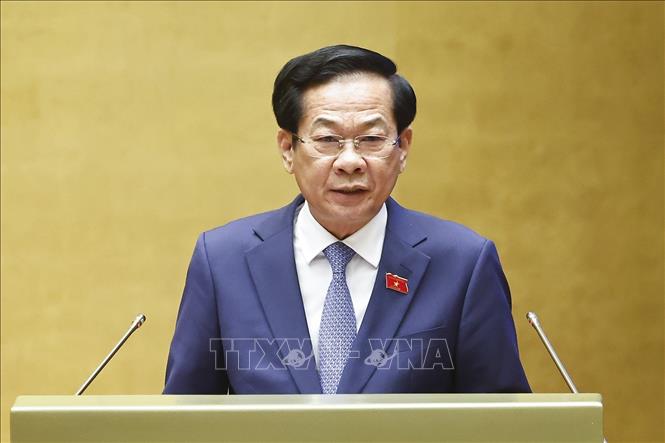 Bộ trưởng Bộ Nội vụ Đỗ Thanh Bình giải trình, làm rõ một số vấn đề đại biểu Quốc hội nêu. Ảnh: Doãn Tấn - TTXVN