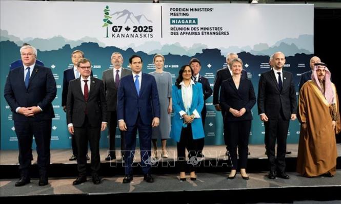 Ngày 12/11/2025, Ngoại trưởng Nhóm các nước công nghiệp phát triển (G7) đã ra tuyên bố chung, kêu gọi thiết lập ngừng bắn ngay lập tức tại Ukraine, đồng thời bày tỏ quan ngại sâu sắc trước tình trạng bạo lực leo thang tại Sudan và những diễn biến an ninh tại khu vực châu Á - Thái Bình Dương. Ảnh: Reuters/TTXVN