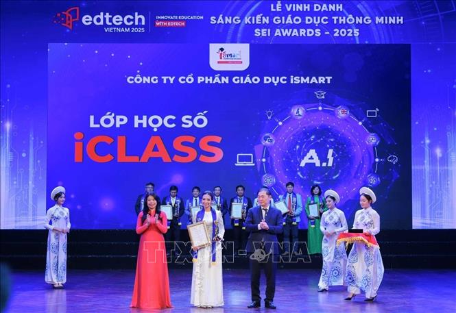 Công ty Cổ phần Giáo dục iSMART với 