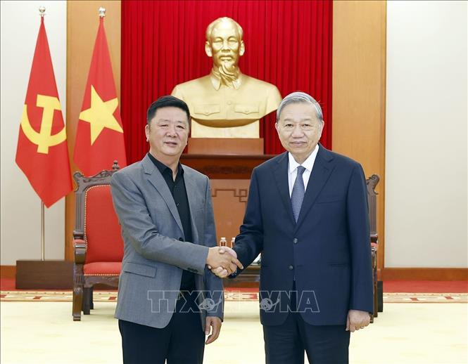 Party General Secretary To Lam receives Vice Chairman of China’s Luxshare-ICT Group in Vietnam Wang Laisheng. VNA Photo:Thống Nhất 