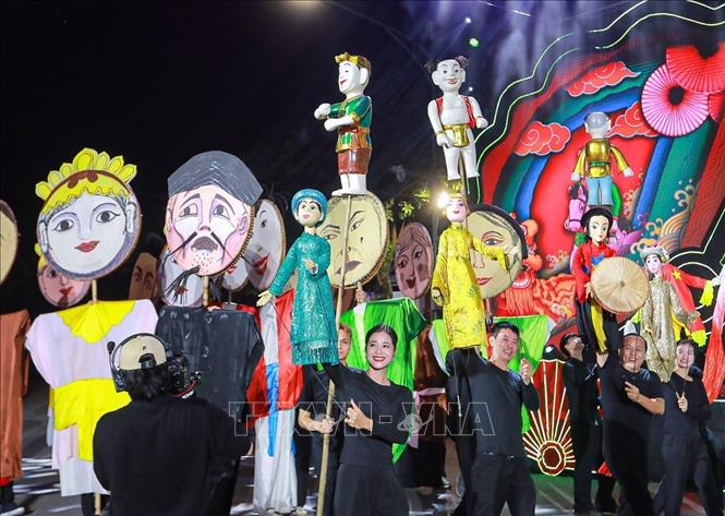 Các tiết mục trình diễn tại Lễ hội múa rối Hà Nội 2025. Ảnh: Khánh Hoà - TTXVN