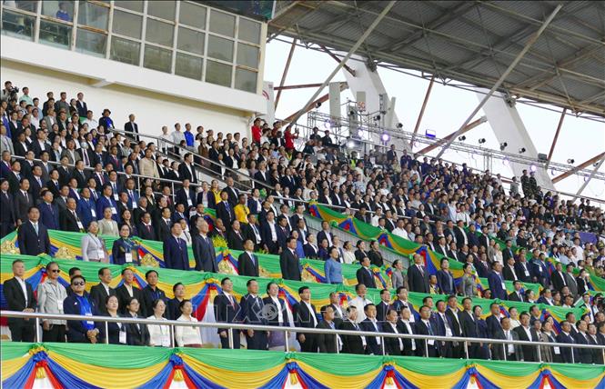 Lãnh đạo Đảng, Nhà nước Lào tham dự sự kiện. Ảnh: Xuân Tú - PV TTXVN tại Lào