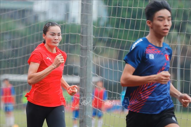 VĐV Quách Thị Lan, người được kỳ vọng kế thừa vai trò của Nguyễn Thị Huyền ở cự ly 400m. Ảnh: Minh Quyết – TTXVN