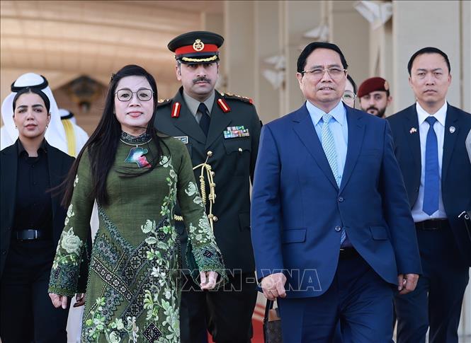 Lễ tiễn Thủ tướng Phạm Minh Chính và Phu nhân Lê Thị Bích Trân tại sân bay quốc tế Kuwait. Ảnh: Dương Giang-TTXVN
