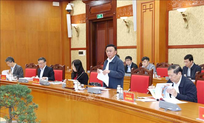 Đồng chí Trần Cẩm Tú, Uỷ viên Bộ Chính trị, Thường trực Ban Bí thư, Trưởng Tiểu ban phát biểu chỉ đạo. Ảnh: Phương Hoa - TTXVN
