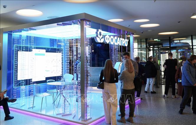 Các doanh nghiệp lớn của Nga sử dụng công nghệ AI tham gia Hội nghị. Ảnh: Tâm Hằng - PV TTXVN tại LB Nga