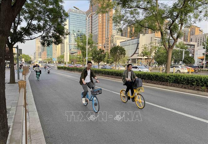 Từ tháng 1-9/2025, nồng độ PM2.5 trung bình tại Bắc Kinh giảm 15% so với cùng kỳ năm trước. Ảnh: Công Tuyên - PV TTXVN tại Trung Quốc