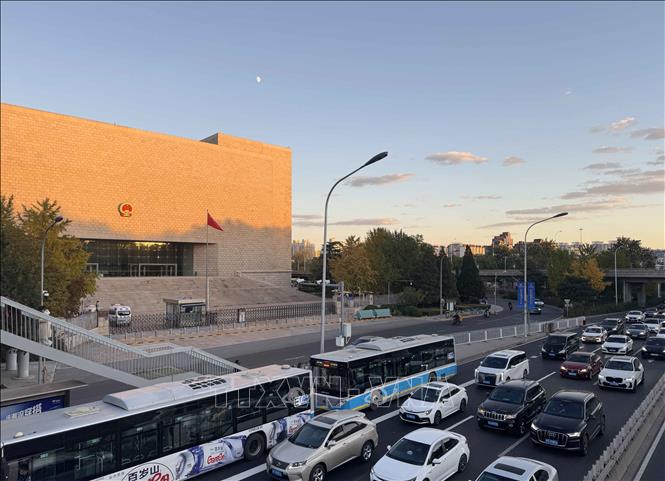 Năm 2024, số ngày ô nhiễm nặng ở Bắc Kinh đã giảm từ 58 ngày (năm 2013) xuống còn 2 ngày, mức thấp nhất trong lịch sử. Ảnh: Công Tuyên - PV TTXVN tại Trung Quốc