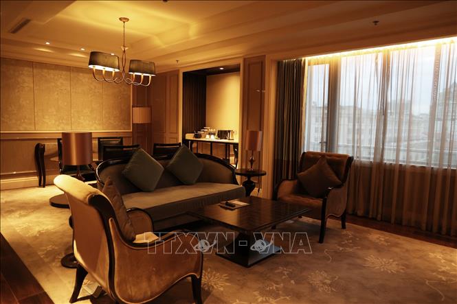 Khách sạn Caravelle Saigon có quy mô 333 phòng, hướng tới phân khúc khách trung và cao cấp, với mức giá từ 2,5 triệu đồng/đêm. Ảnh: Hồng Đạt - TTXVN 
