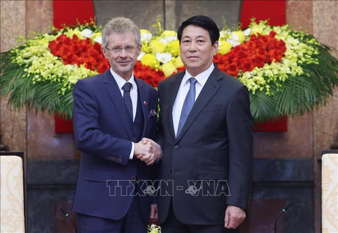 Chủ tịch nước Lương Cường tiếp Chủ tịch Thượng viện Quốc hội Cộng hòa Séc Milos Vystrcil. Ảnh: Lâm Khánh – TTXVN