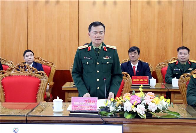 Trung tướng Tào Đức Thắng, Chủ tịch kiêm Tổng Giám đốc Tập đoàn Công nghiệp - Viễn thông Quân đội phát biểu tại lễ ký kết. Ảnh: Văn Đạt - TTXVN