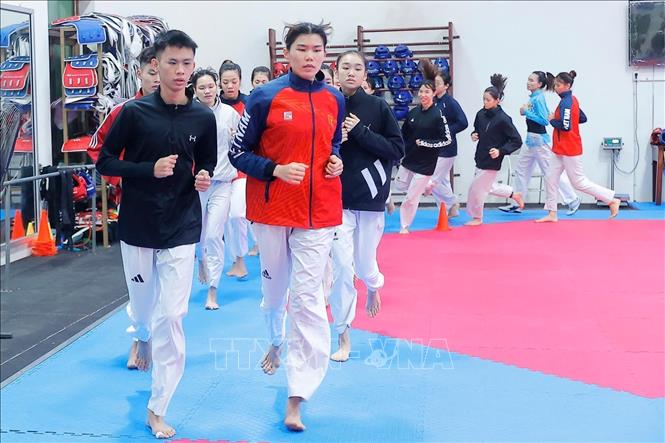 Các VĐV tập trung tập luyện chuẩn bị cho SEA Games 33. Ảnh: Minh Quyết – TTXVN