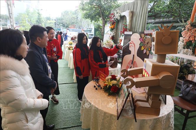 Trưng bày “Giáo dục STEM - nền tảng của đổi mới sáng tạo” trong Ngày hội đổi mới sáng tạo tỉnh Lạng Sơn năm học 2025-2026. Ảnh: Anh Tuấn – TTXVN