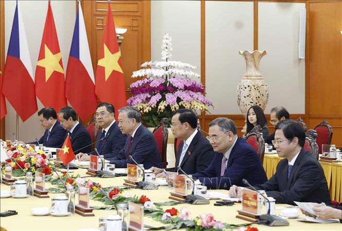 Tổng Bí thư Tô Lâm tiếp Chủ tịch Thượng viện Quốc hội Cộng hòa Séc Milos Vystrcil. Ảnh: Thống Nhất - TTXVN