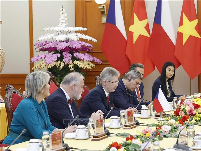 Chủ tịch Thượng viện Quốc hội Cộng hòa Séc Milos Vystrcil phát biểu. Ảnh: Thống Nhất - TTXVN