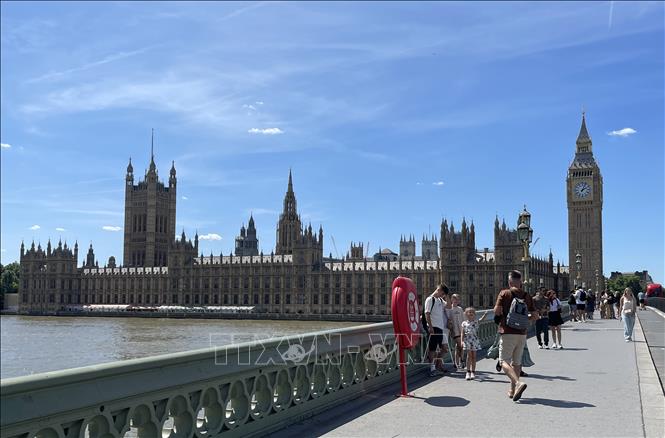 Tòa nhà Quốc hội là điểm đến đầu tiên với nhiều du khách tới London. Ảnh: Minh Hợp-Phóng viên TTXVN tại Anh