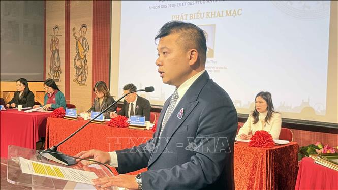 Anh Nguyễn Phan Bảo Thuỵ - Phó Chủ tịch thường trực Liên hiệp Hội Thanh niên Sinh viên Việt Nam tại châu Âu, Chủ tịch UEVF nhiệm kỳ 2023-2025 tiếp tục giữ cương vị Chủ tịch UEVF nhiệm kỳ 2025-2027. Ảnh: Hữu Chiến - PV TTXVN tại Pháp