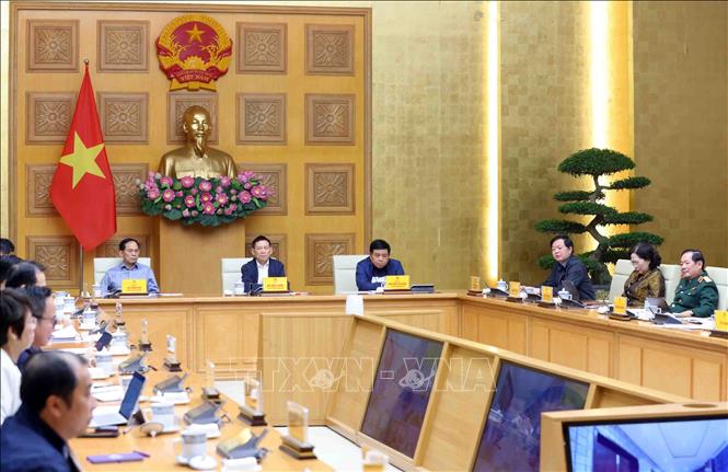 Các Phó Thủ tướng Hồ Đức Phớc, Bùi Thanh Sơn, Nguyễn Chí Dũng, Hồ Quốc Dũng cùng lãnh đạo các bộ, ngành, Ban Chỉ đạo Phòng thủ dân sự Quốc gia tham dự cuộc họp tại điểm cầu trụ sở Chính phủ. Ảnh: Phạm Kiên - TTXVN