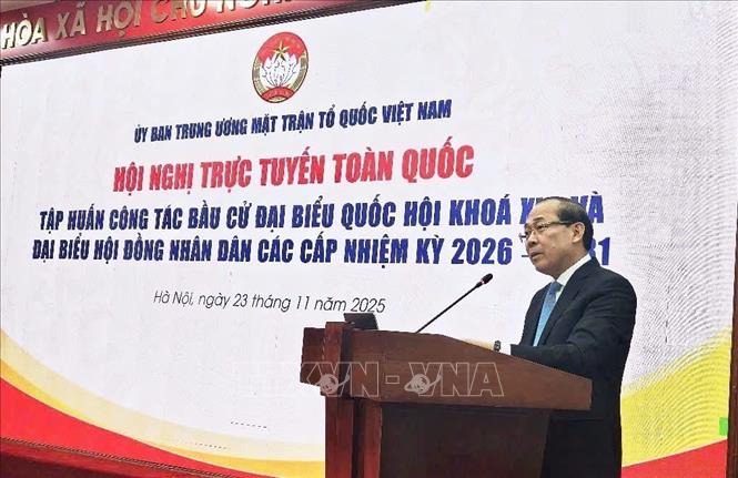 Ông Hoàng Công Thủy, Phó Chủ tịch Ủy ban Trung ương MTTQ Việt Nam, Phó Trưởng Ban Chỉ đạo bầu cử phát biểu. Ảnh: Phúc Hằng - TTXVN