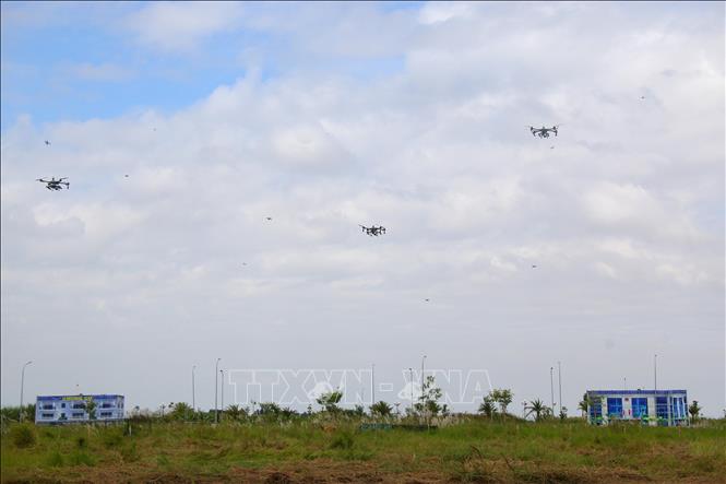 Tình huống diễn tập phòng chống máy bay không người lái (UAV). Ảnh: Duy Khương – TTXVN