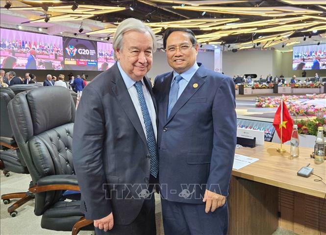 Vietnamese Prime Minister Pham Minh Chinh meets UN Secretary-General Antonio Guterres. VNA Photo: Dương Giang