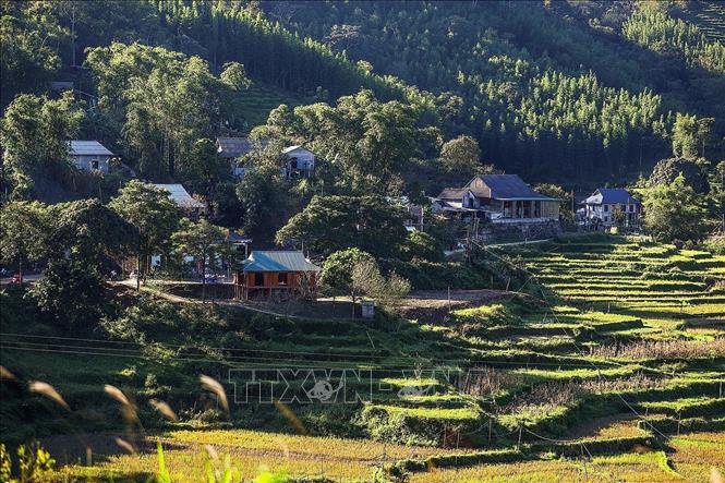 A peaceful morning of Muong ethnic community in Van Son commune. VNA Photo: Trọng Đạt