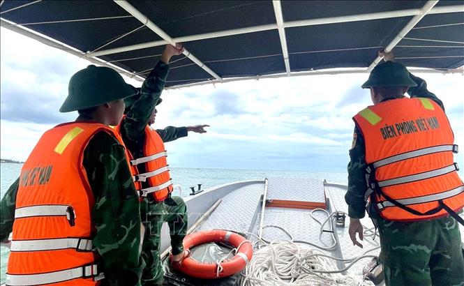 Đồn Biên phòng Thanh Hải mở các đợt cao điểm tuần tra, kiểm soát, chống khai thác IUU. Ảnh: Hồng Hiếu - TTXVN