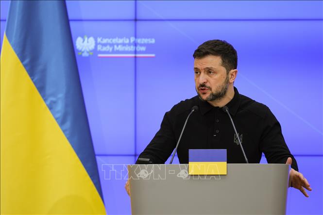 (Tư liệu) Tổng thống Ukraine Volodymyr Zelensky. Ảnh: PAP/TTXVN