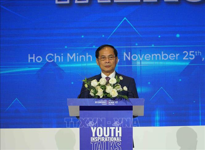 Phó Thủ tướng Chính phủ Bùi Thanh Sơn phát biểu tại chương trình. Ảnh: Thu Hoài – TTXVN