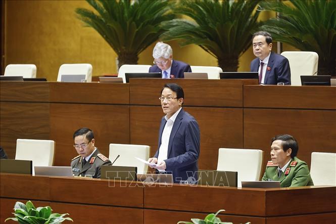 Bộ trưởng Bộ Công an Lương Tam Quang giải trình, làm rõ một số vấn đề đại biểu Quốc hội nêu. Ảnh: Doãn Tấn - TTXVN


