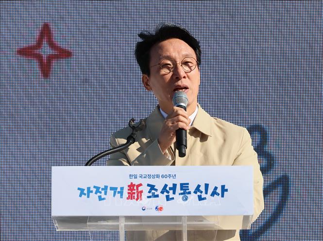 Thủ tướng Hàn Quốc Kim Min Seok phát biểu tại Seoul ngày 27/10/2025. Ảnh: Yonhap/TTXVN  