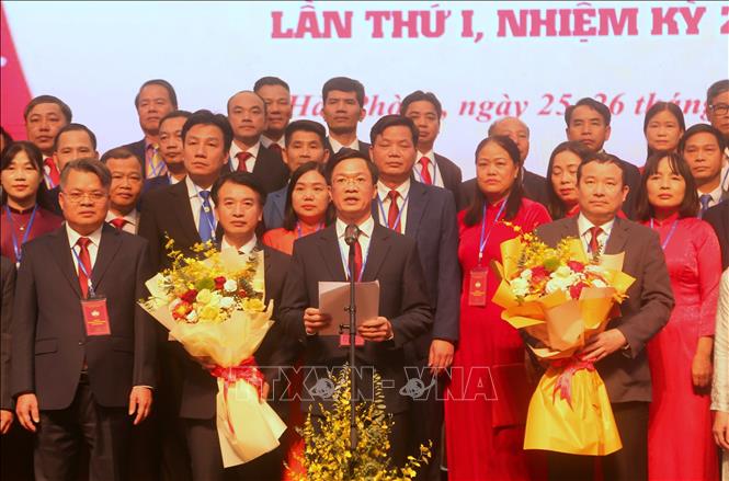 Ông Phạm Văn Lập, Chủ tịch Ủy ban MTTQ Việt Nam thành phố Hải Phòng nhiệm kỳ 2025 - 2030 phát biểu nhận nhiệm vụ. Ảnh: Minh Thu- TTXVN