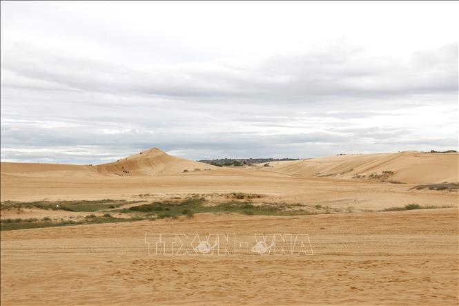 Vẻ đẹp Thắng cảnh Bàu Trắng (xã Hòa Thắng) nằm trong quy hoạch Khu du lịch Quốc gia Mũi Né (Lâm Đồng). Ảnh: Nguyễn Thanh - TTXVN