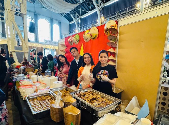 Gian hàng của Việt Nam tại hội chợ. Ảnh: TTXVN phát
