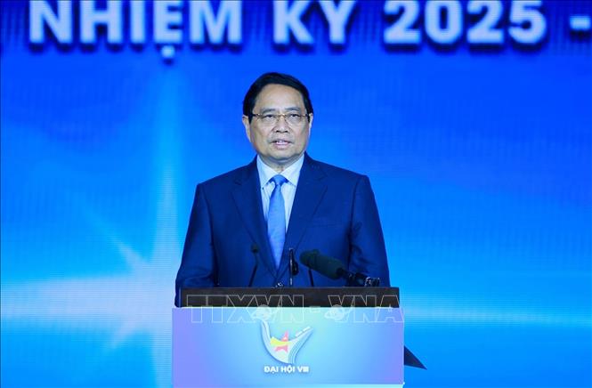 Thủ tướng Phạm Minh Chính phát biểu chỉ đạo Đại hội đại biểu toàn quốc Hội Doanh nhân trẻ Việt Nam lần thứ VIII, nhiệm kỳ 2025-2030. Ảnh: Dương Giang-TTXVN
