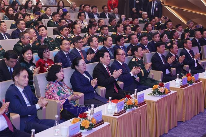 Chủ tịch nước Lương Cường và các đại biểu dự Lễ kỷ niệm 50 năm Quốc khánh nước Cộng hòa Dân chủ Nhân dân Lào (2/12/1975-2/12/2025) và 105 Ngày sinh Chủ tịch Kaysone Phonvihane. Ảnh: Lâm Khánh – TTXVN