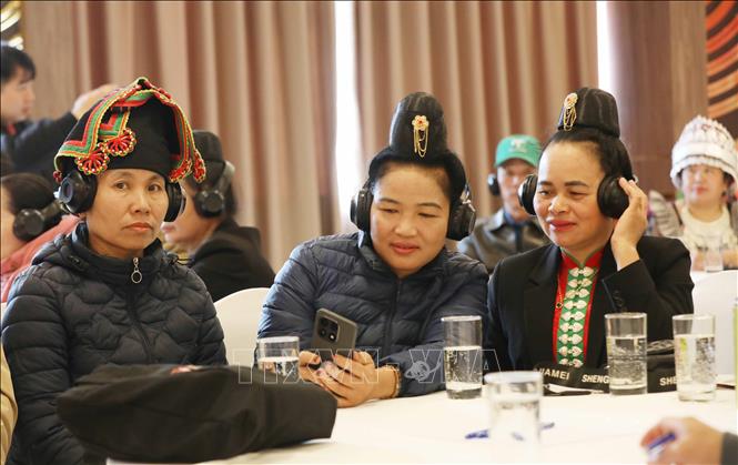 Phụ nữ đồng bào các dân tộc tham dự sự kiện. Ảnh: Trung Kiên - TTXVN