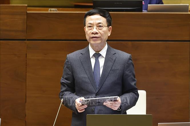 Bộ trưởng Bộ Khoa học và Công nghệ Nguyễn Mạnh Hùng giải trình, làm rõ một số vấn đề đại biểu Quốc hội nêu. Ảnh: Doãn Tấn - TTXVN