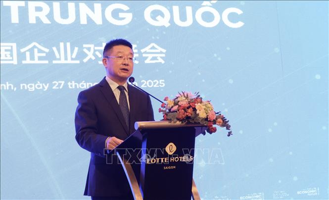 Ông Đường Lập, Tổng lãnh sự Trung Quốc tại TP. Hồ Chí Minh phát biểu tại hội thảo. Ảnh: Xuân Anh – TTXVN 