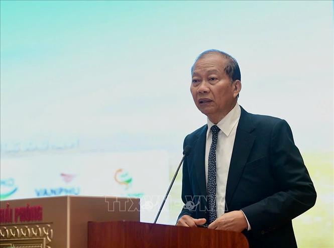 Ông Hoàng Quang Phòng - Phó Chủ tịch Liên đoàn Thương mại và Công nghiệp Việt Nam (VCCI) phát biểu. Ảnh: Minh Huệ-TTXVN