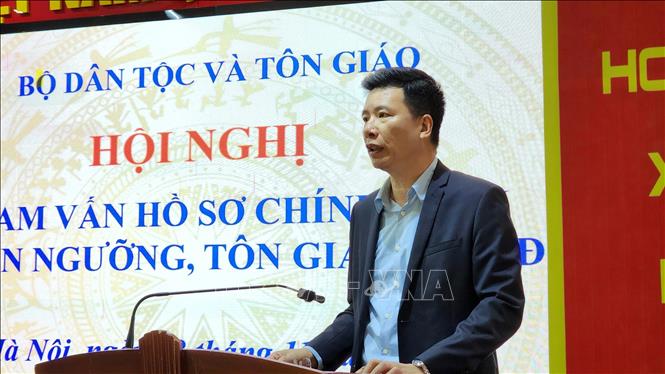 Ông Nguyễn Tiến Trọng, Phó trưởng Ban Tôn giáo Chính phủ (Bộ Dân tộc và Tôn giáo) phát biểu đề dẫn Hội nghị. Ảnh: Chu Thanh Vân - TTXVN