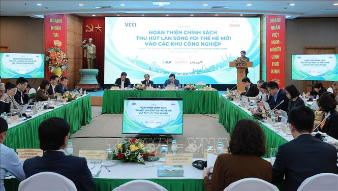 Quang cảnh diễn ra diễn đàn. Ảnh: Lê Đông - TTXVN