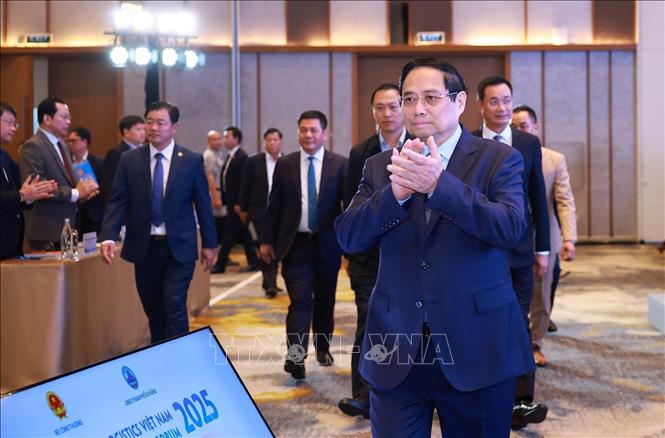 Thủ tướng Phạm Minh Chính dự Diễn đàn Logistics Việt Nam năm 2025. Ảnh: Dương Giang-TTXVN