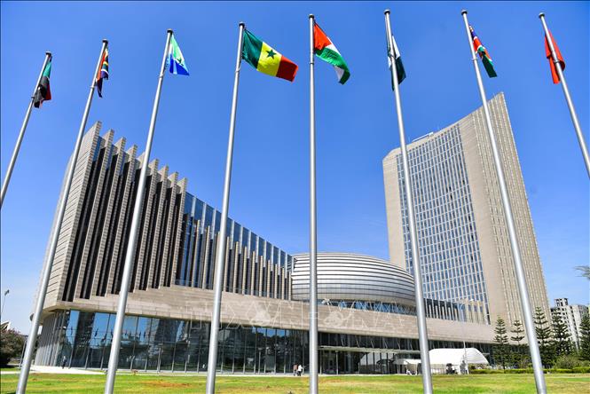 Quang cảnh bên ngoài Trụ sở Liên minh châu Phi ở Addis Ababa, Ethiopia. Ảnh: THX/TTXVN