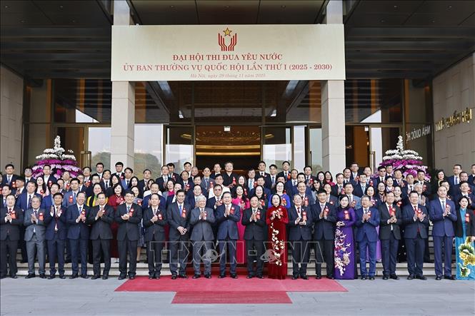 Chủ tịch Quốc hội Trần Thanh Mẫn và đại biểu dự Đại hội thi đua yêu nước lần thứ nhất (2025 - 2030) của Uỷ ban Thường vụ Quốc hội. Ảnh: Doãn Tấn - TTXVN